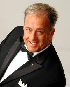 Ian Richards - Comedian - After Dinner Speaker - Charity Auctioneer